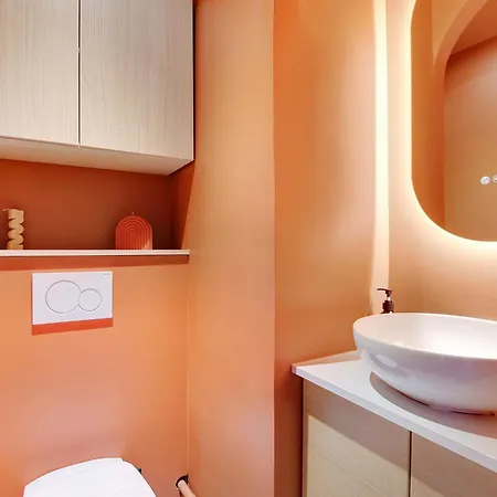 Eiffel Tower - Passy,